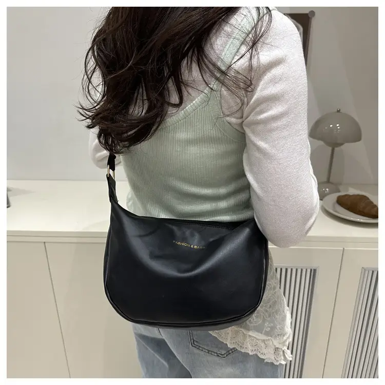 Women's Large Capacity Crossbody Bag Solid Color — feature 18