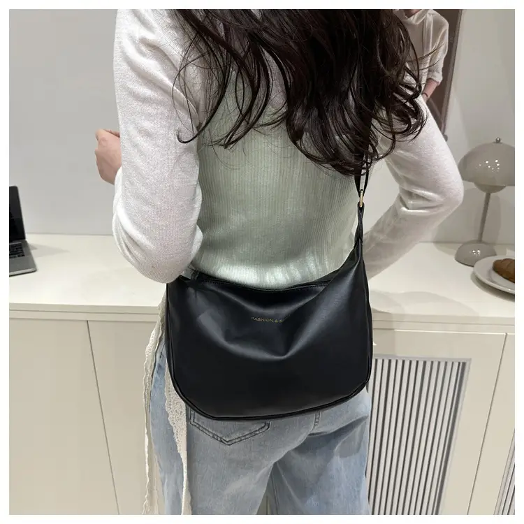 Women's Large Capacity Crossbody Bag Solid Color — feature 19
