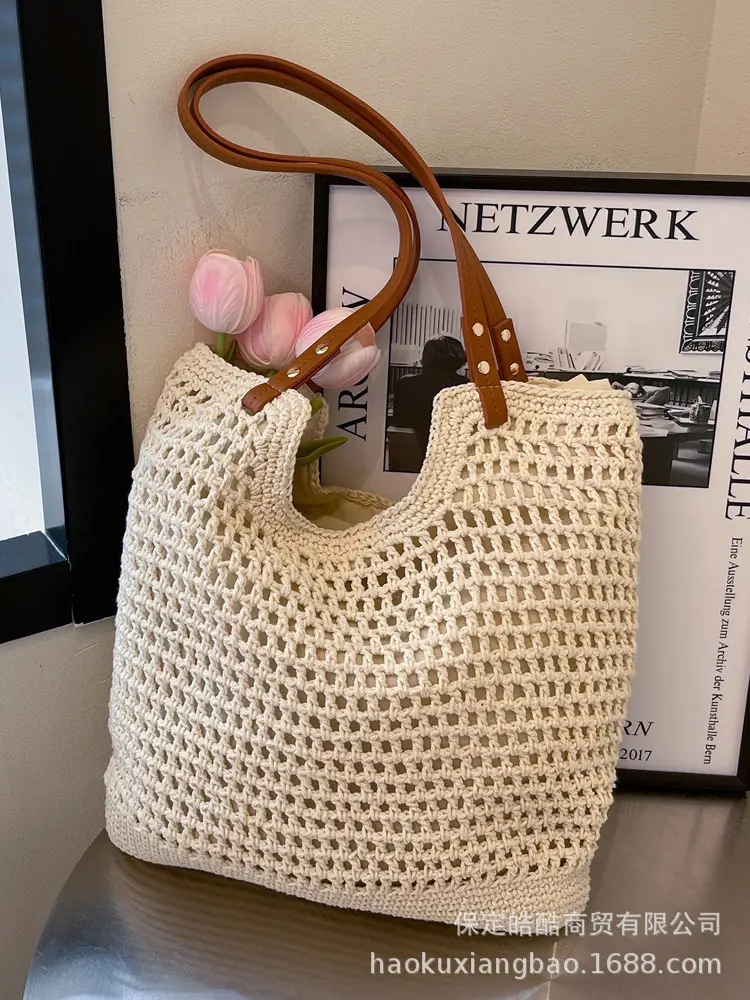 Women Woven Straw Beach Bag Large Capacity One Shoulder