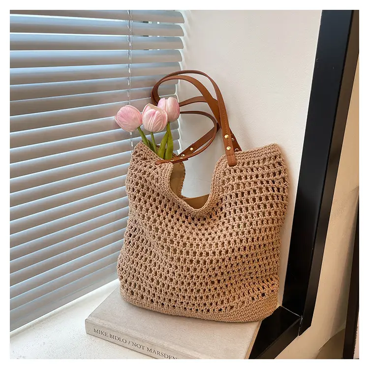 Women Woven Straw Beach Bag Large Capacity One Shoulder — feature 12