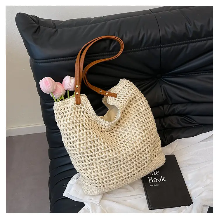 Women Woven Straw Beach Bag Large Capacity One Shoulder — feature 14