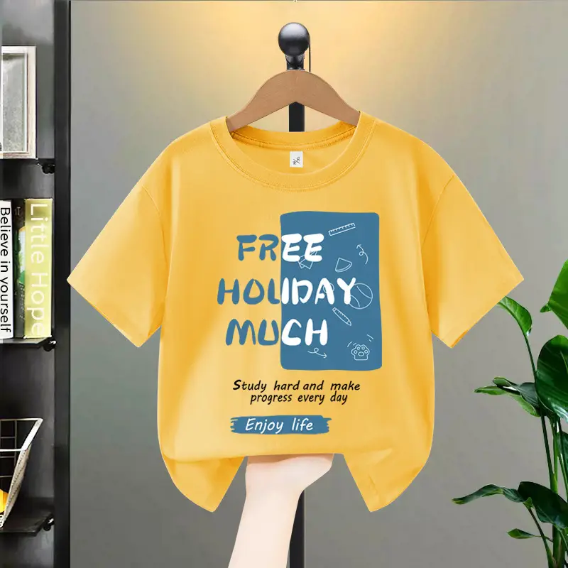 Boys Free Holiday Much China T-Shirt Medium Large