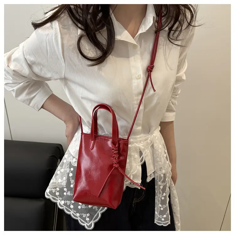 Women Silver Crossbody Bag with Handle Luggage Leather Goods — feature 19