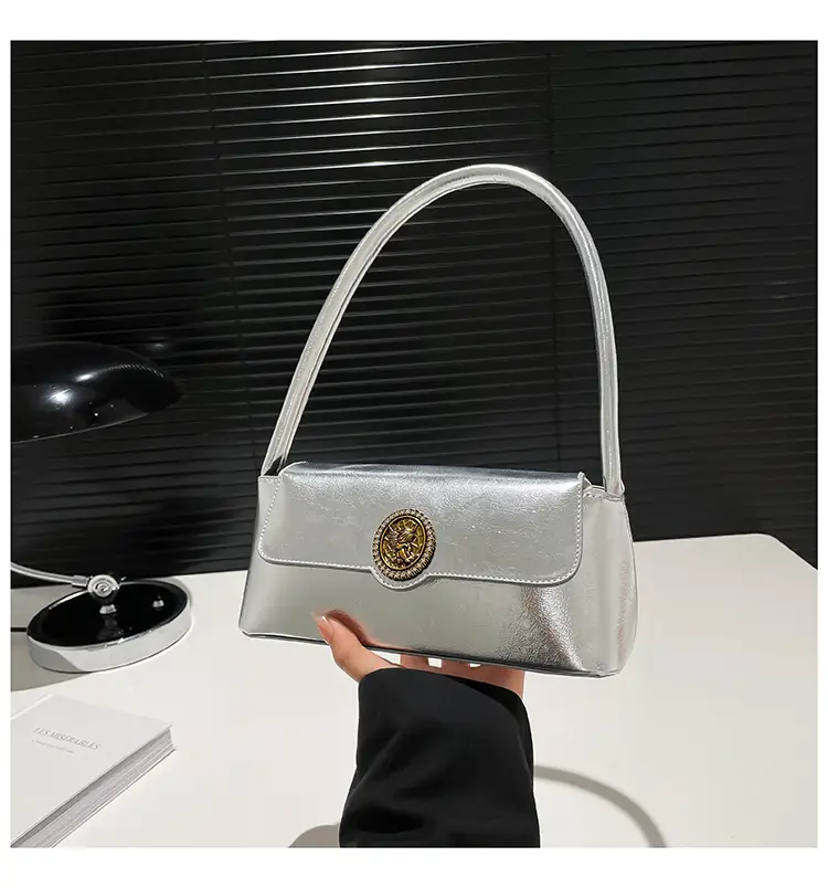 New French Style Retro Underarm Bag Women's Fashion Light Luxury Simple Hand Bag — feature 22
