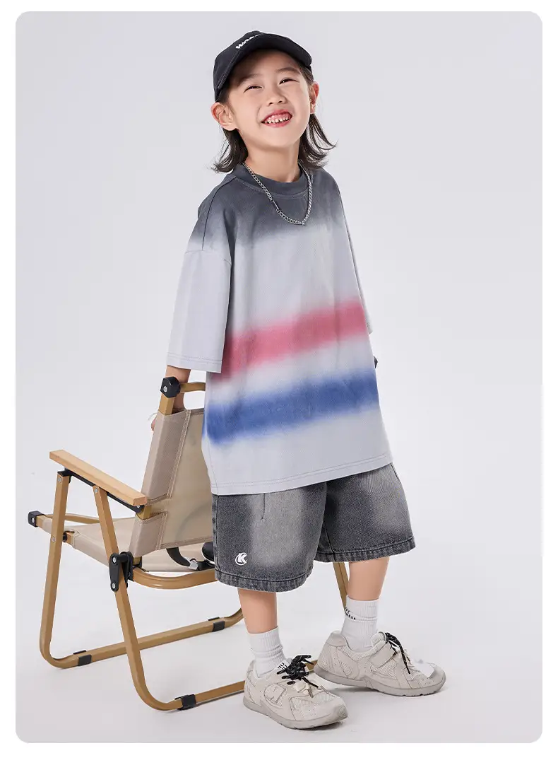 Kids Boys T-Shirt Grey Red Blue Gradient Cotton Medium Large — feature 9