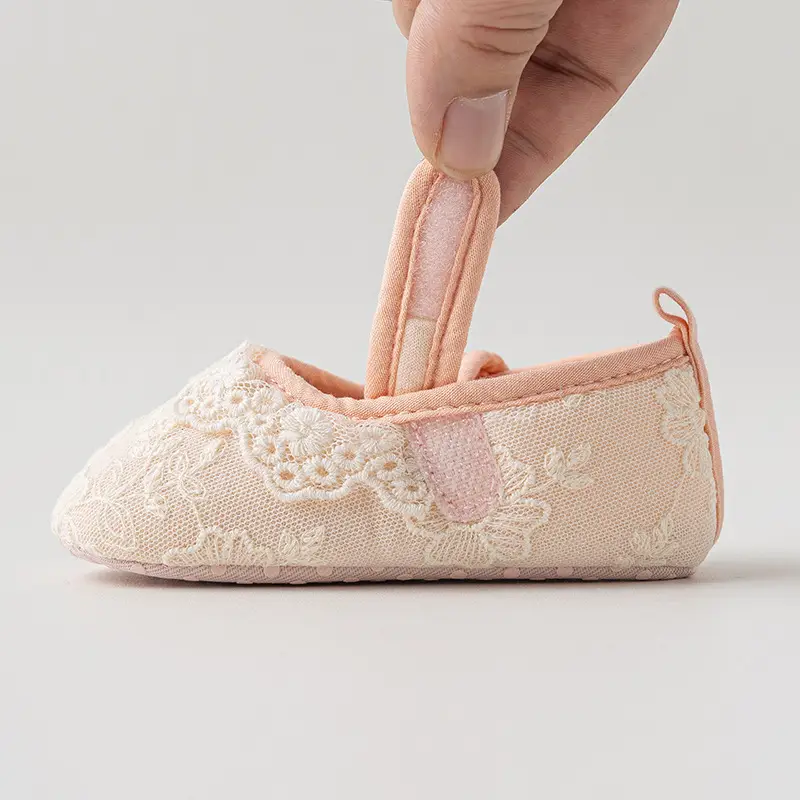 Baby Lace Shoes 3-6M Soft Soled Learning