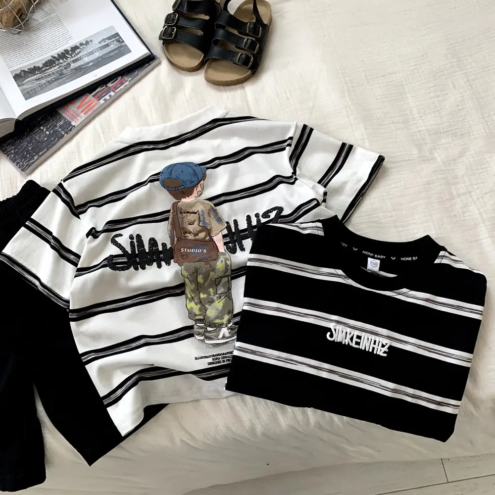 Boys Striped T-Shirt Medium Large Kids Summer Korean Style