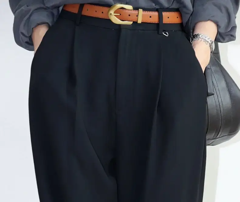 Korean Style Belt with Gold Buckle Brown Leather β feature 2