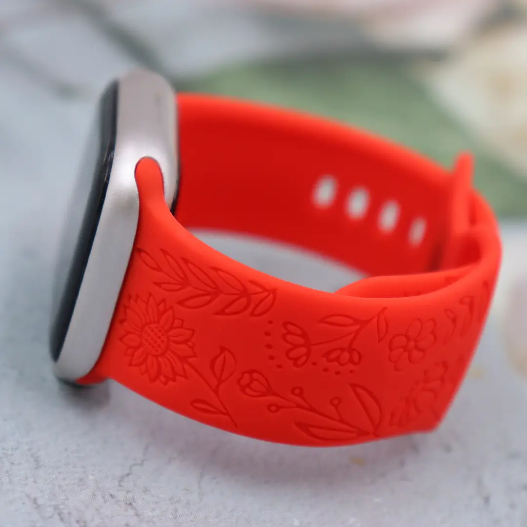 Suitable for Applewatch Adjustable Watch Strap Sunflower Engraved Silicone Strap Fashionable Casual Apple Watch Band