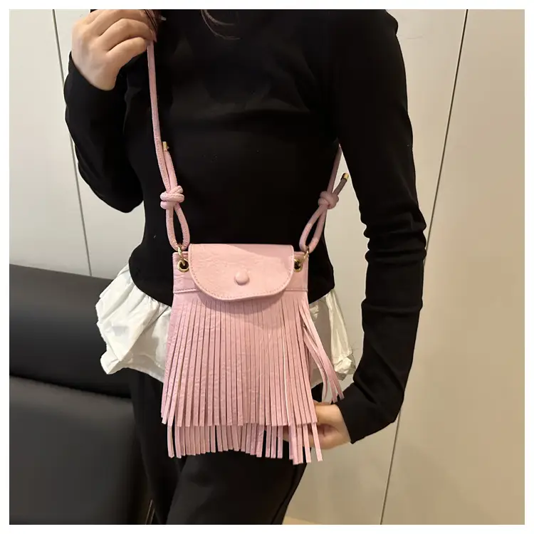 Pink Tassel Mobile Phone Bag for Women — feature 13