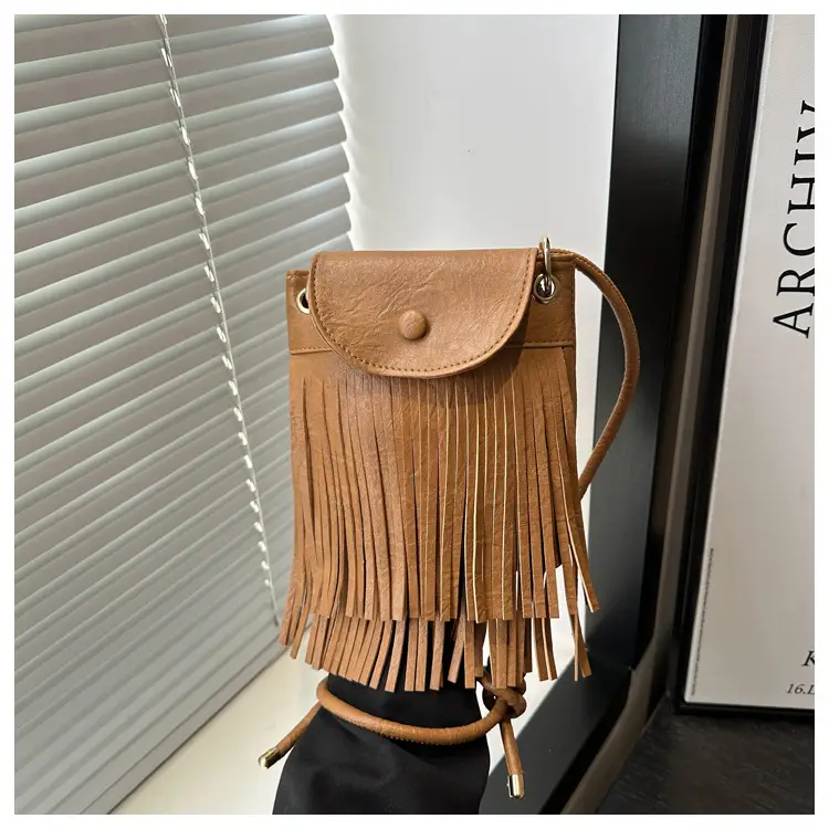 Pink Tassel Mobile Phone Bag for Women — feature 21