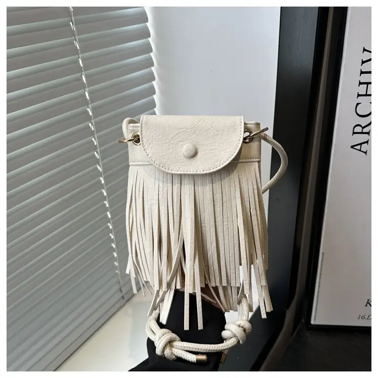 Pink Tassel Mobile Phone Bag for Women — feature 22