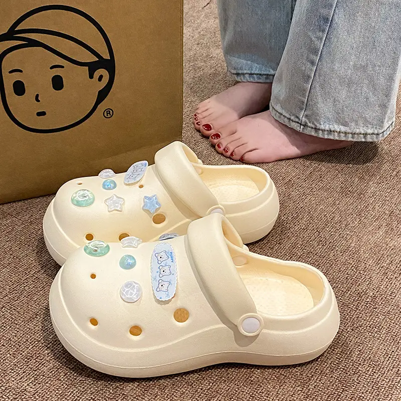 2026 Summer Fashion Dual-Wear Casual Eva Soft Thick-Soled Sandals Cute Tomato 3D Cat Hole Shoes for Women Outdoor Wear - Image 16