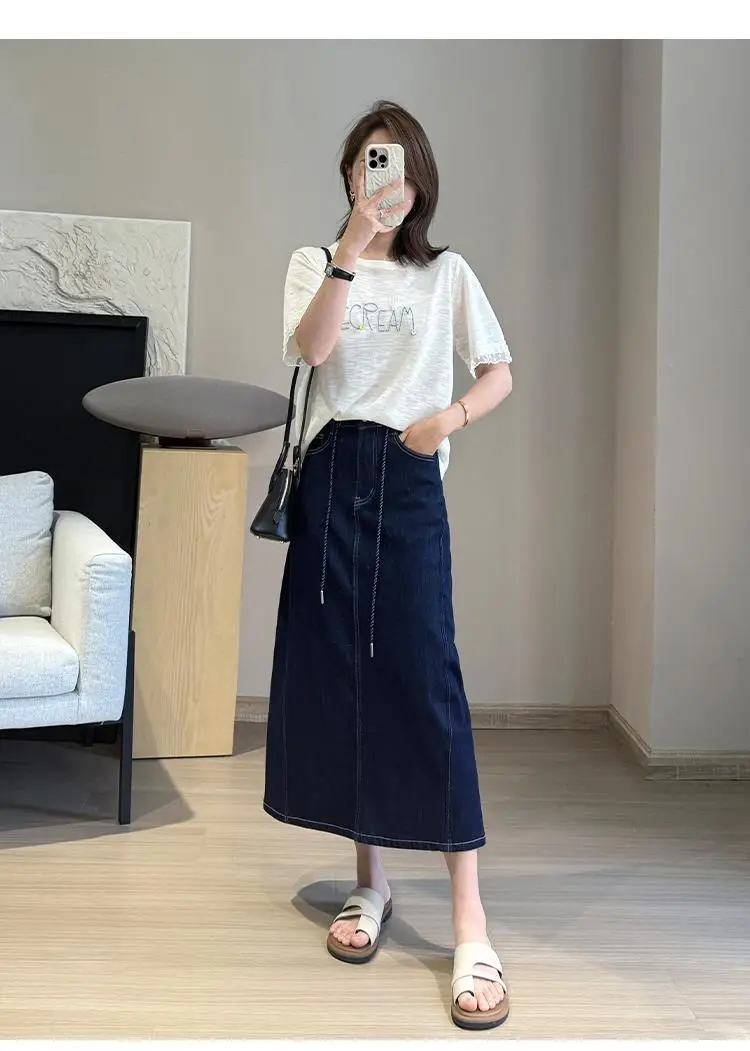 Women Denim Side Slit Skirt Dark Blue — feature 5