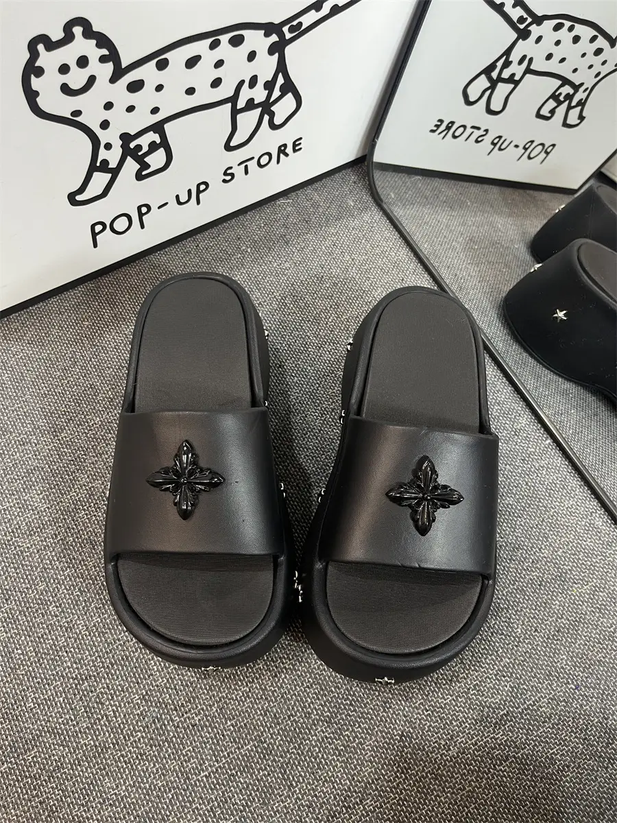 2025 New Punk Style 8cm Thick Bottom Slippers Women's Summer Outer Wear Summer Sandals for Students — feature 7