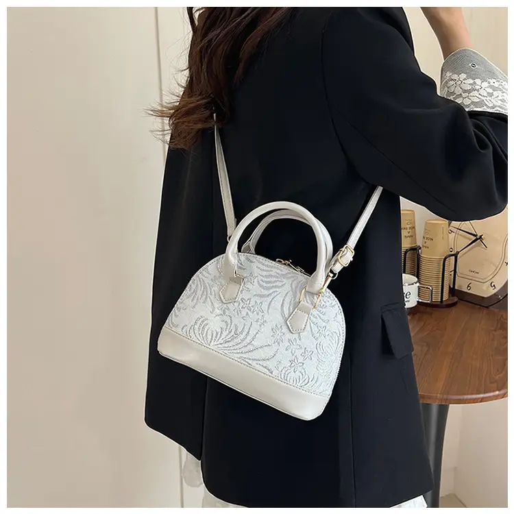 Red Embroidered Shell Handbag for Women — feature 30