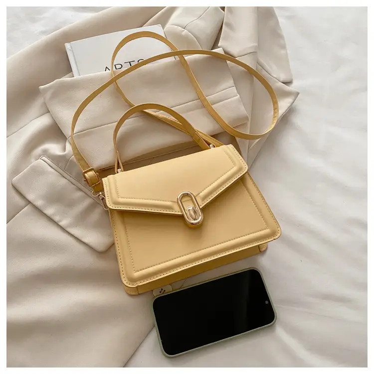 Black Square Shoulder Bag for Women 2026 — feature 14