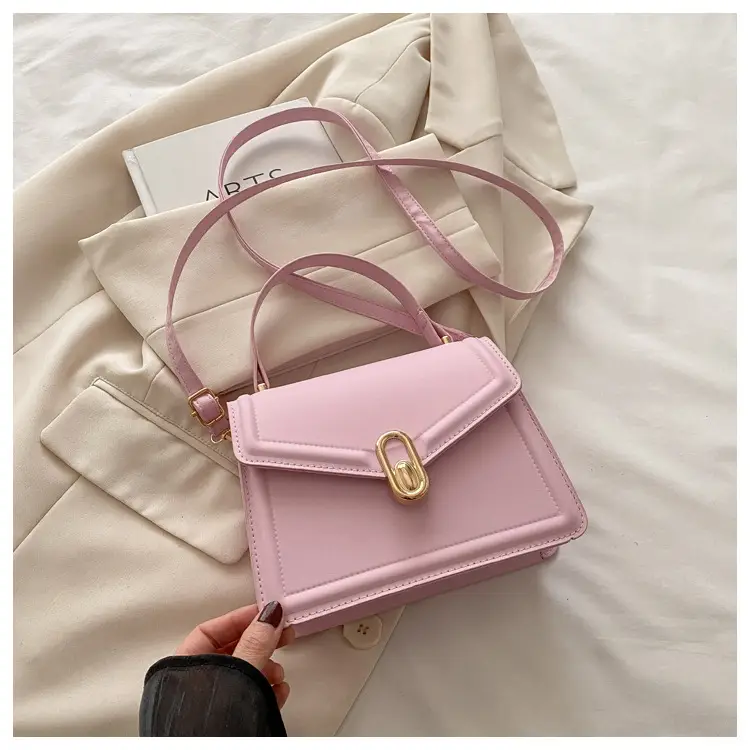 Black Square Shoulder Bag for Women 2026 — feature 15