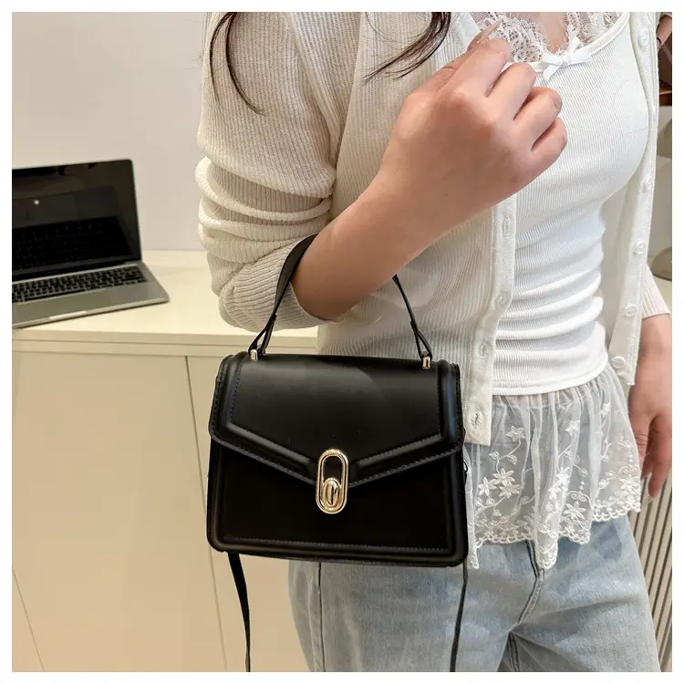 Black Square Shoulder Bag for Women 2026 — feature 43