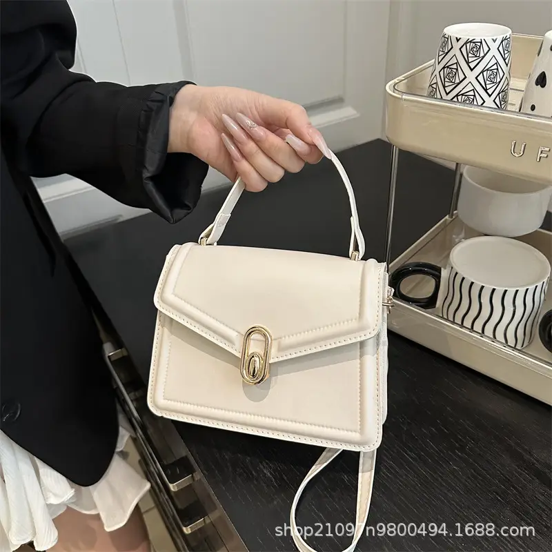 Black Square Shoulder Bag for Women 2026 - Image 3