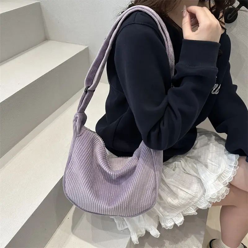 2025 Large Capacity Adjustable Crossbody Bag for Women - Image 12