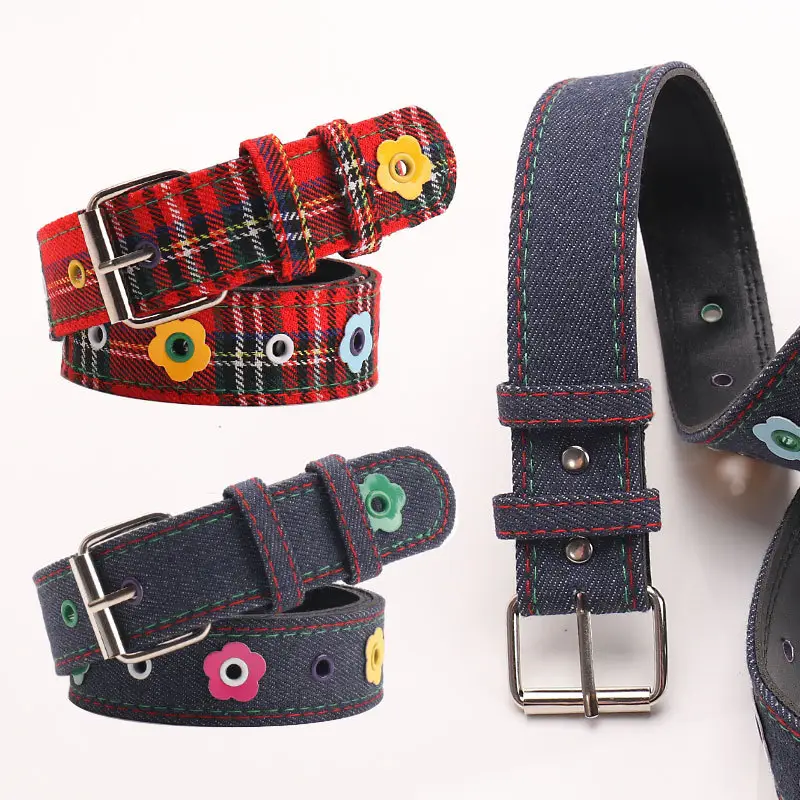 Women's Red Plaid Eyelet Flower Belt for Y2K Style - Image 4