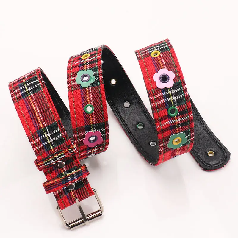 Women's Red Plaid Eyelet Flower Belt for Y2K Style - Image 5