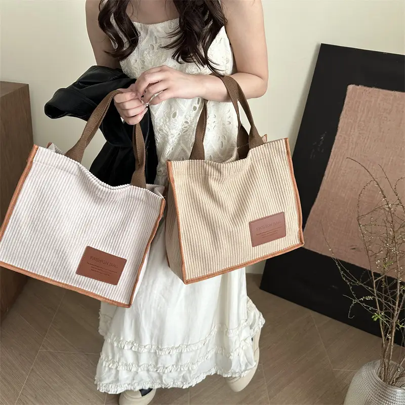 Women Large Capacity Korean Style Tote Bag 2026 — feature 16
