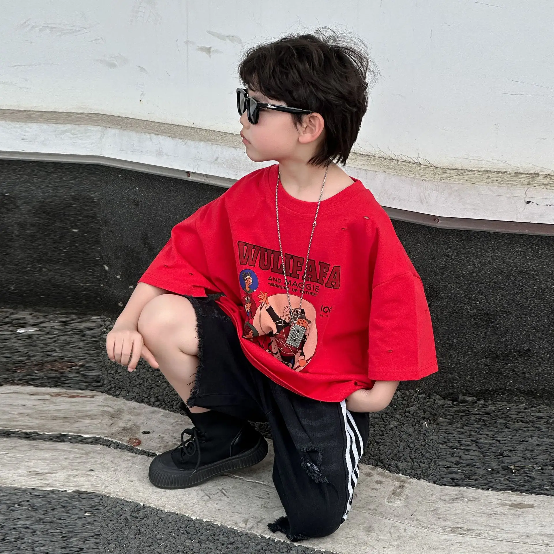 Boys Red Graphic T-Shirt Mid Sleeve Summer Wear — feature 9