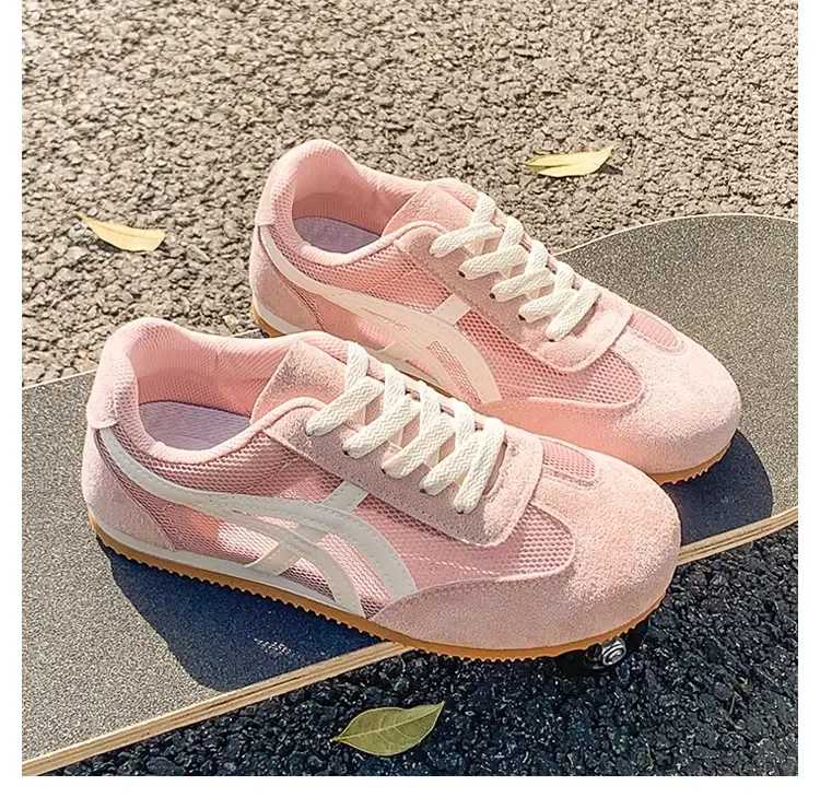Women Red Mesh Casual Sneakers 2025 — feature 7