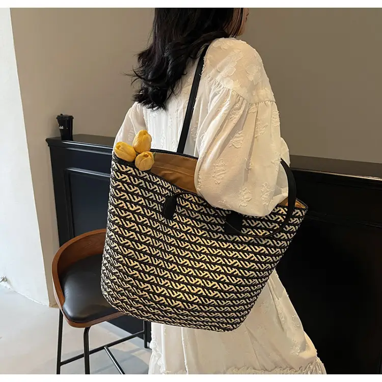 Women's Straw Crossbody Bag with Leather Handles — feature 17