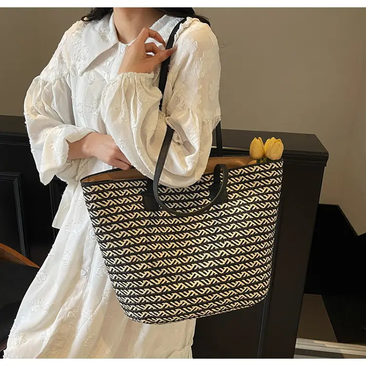 Women's Straw Crossbody Bag with Leather Handles — feature 18