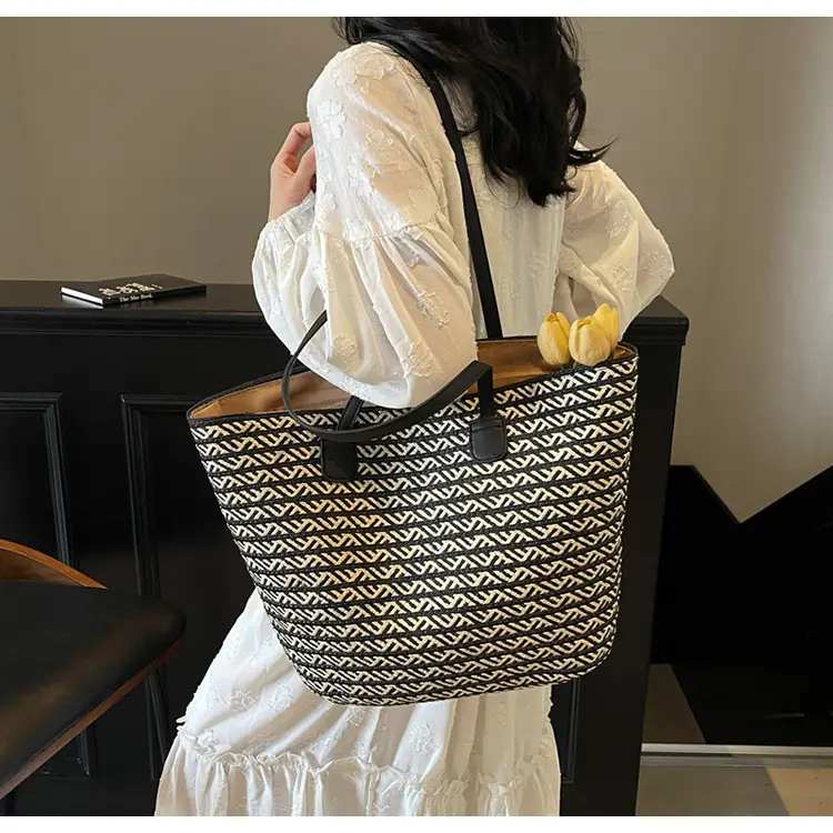 Women's Straw Crossbody Bag with Leather Handles — feature 19