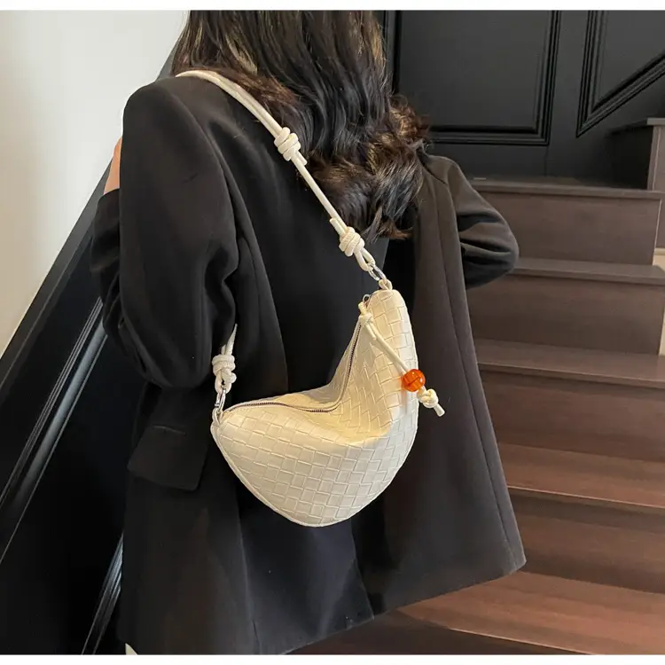 Women's Woven Horns Shoulder Bag Beige Casual Commuter — feature 22