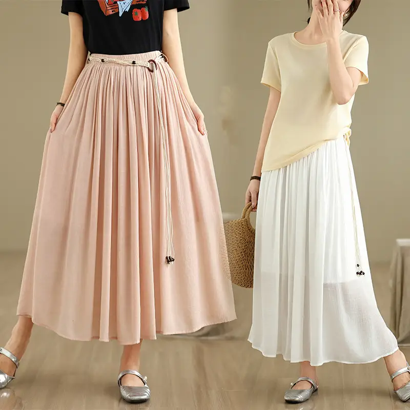 Women's White High-Waist Pleated Skirt with Belt