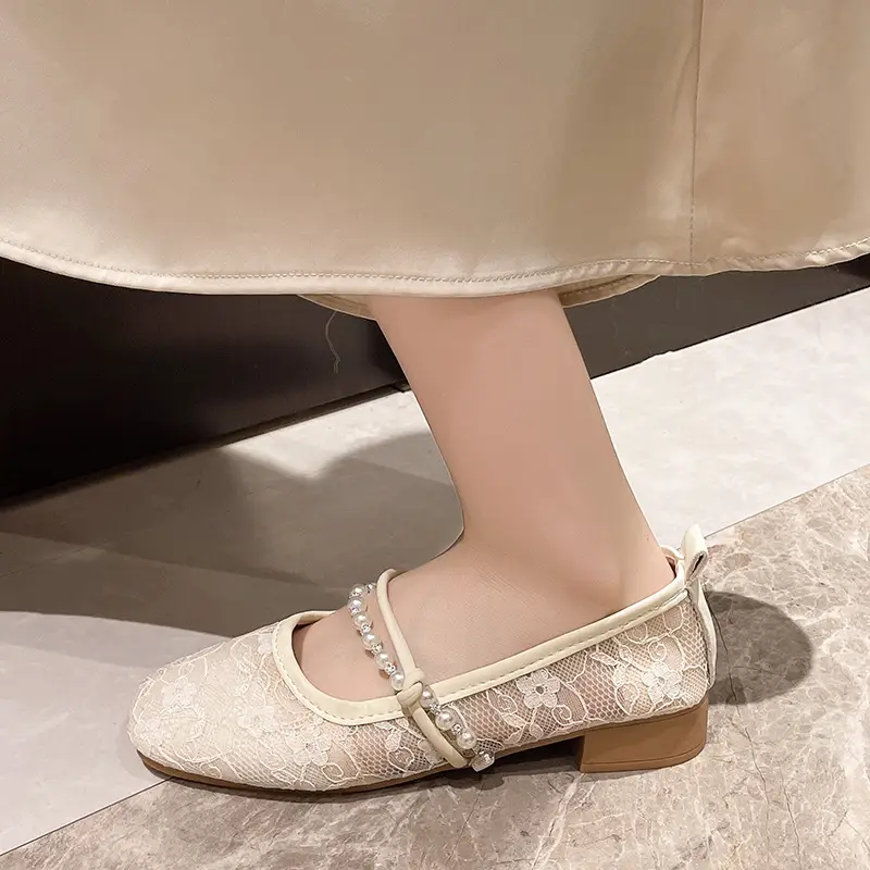 French Style Single-layer Shoes Women's 2025 New Low Heeled Gentle Dress Flat Milk Shoes Fairy Style Soft Bottom Mary Jane Shoes - Image 2