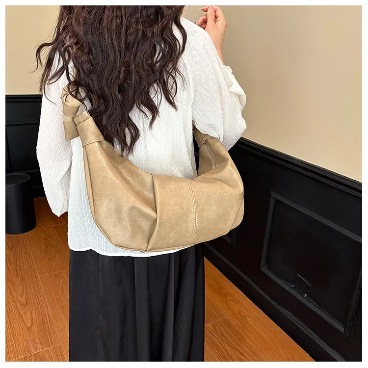 Brown Leather Crossbody Bag for Women Large Capacity — feature 15