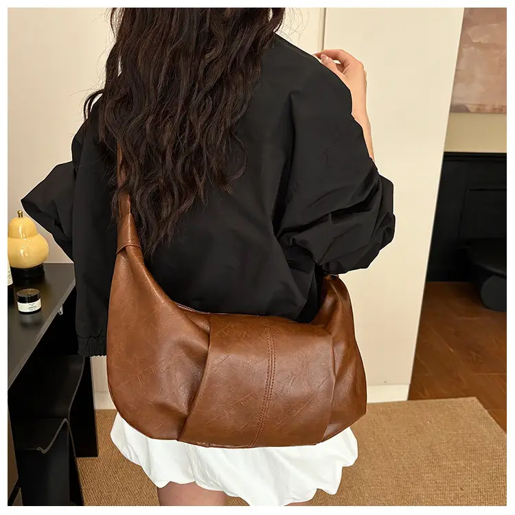 Brown Leather Crossbody Bag for Women Large Capacity — feature 18
