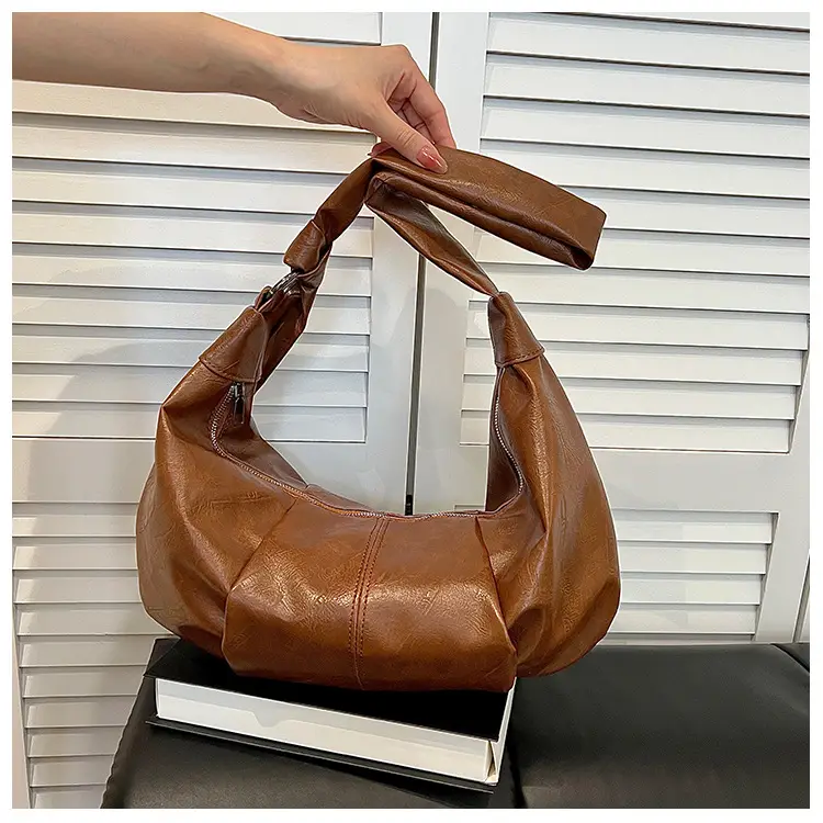 Brown Leather Crossbody Bag for Women Large Capacity — feature 9