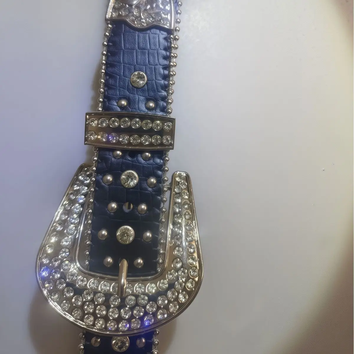 Diamond Encrusted Black Belt Cross Mirror Hot Style - Image 3