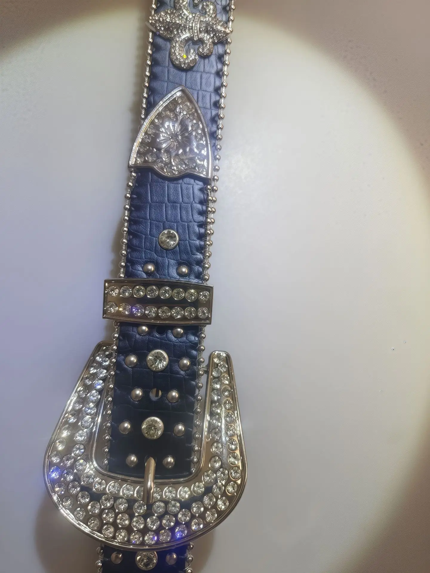 Diamond Encrusted Black Belt Cross Mirror Hot Style — feature 1