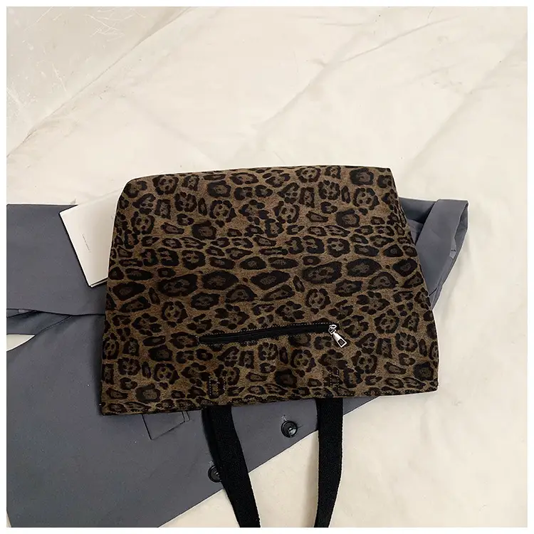 Leopard Print Women's Large Capacity Tote Bag — feature 9