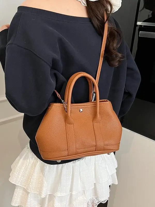 White Leather Hand-Carrying Bucket Bag for Women - Image 11
