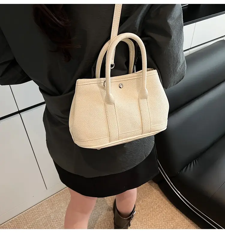 White Leather Hand-Carrying Bucket Bag for Women — feature 15