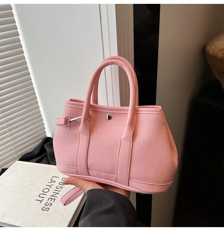 White Leather Hand-Carrying Bucket Bag for Women — feature 47