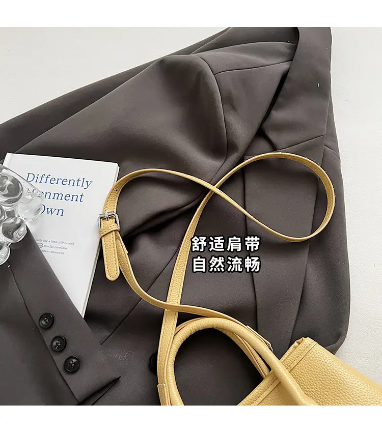 White Leather Hand-Carrying Bucket Bag for Women — feature 5