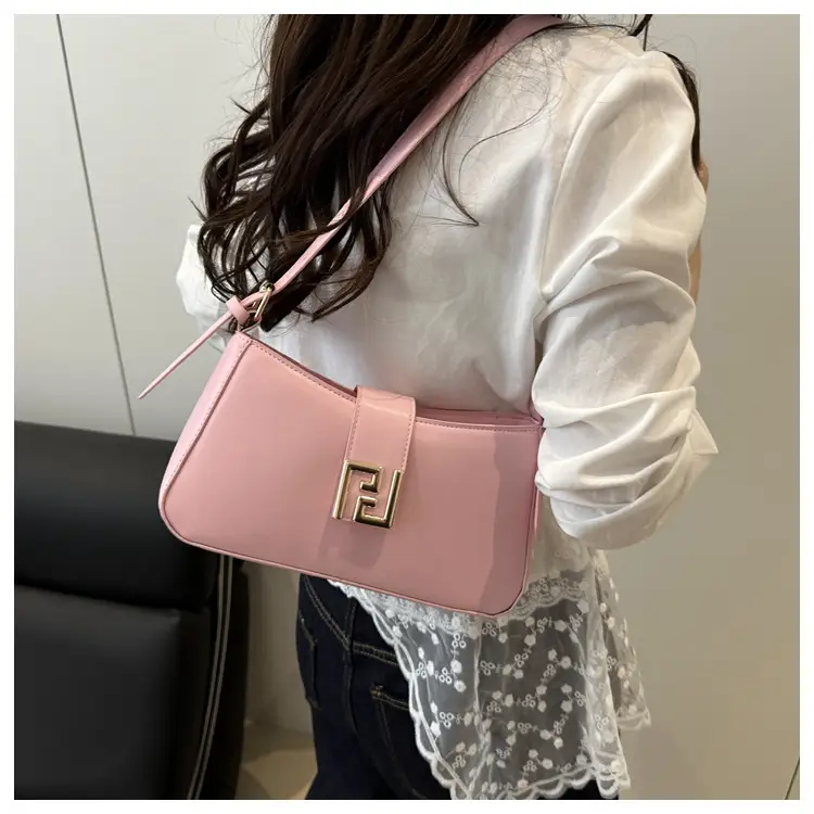 2025 Women's Tan Fendi Logo Shoulder Bag — feature 14