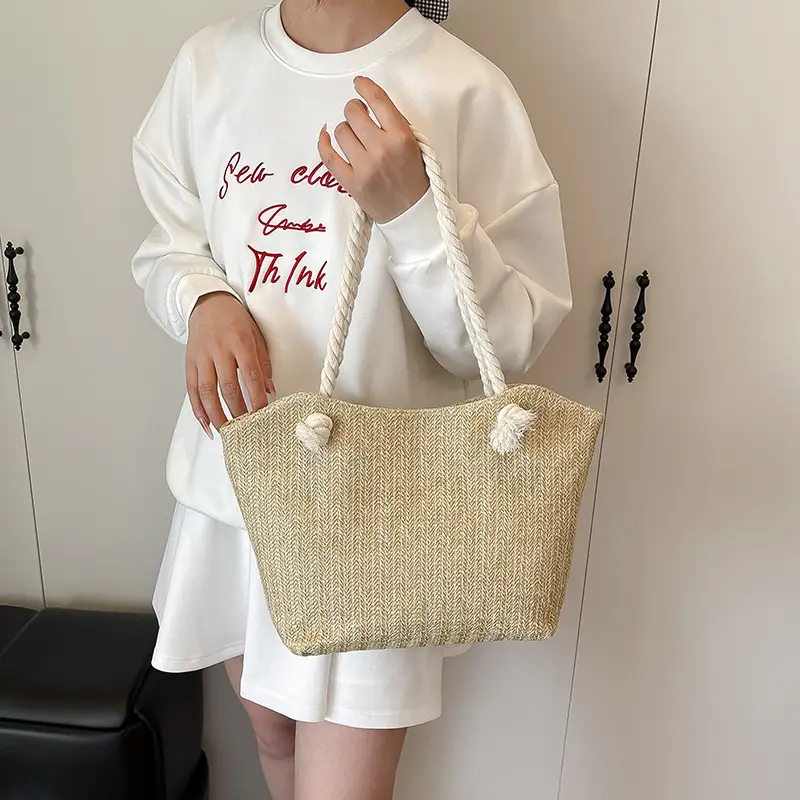 Straw Woven Shoulder Bag Large Capacity Women - Image 5