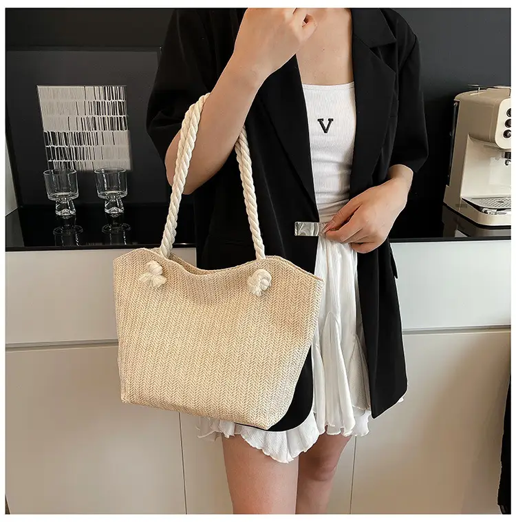 Straw Woven Shoulder Bag Large Capacity Women — feature 13