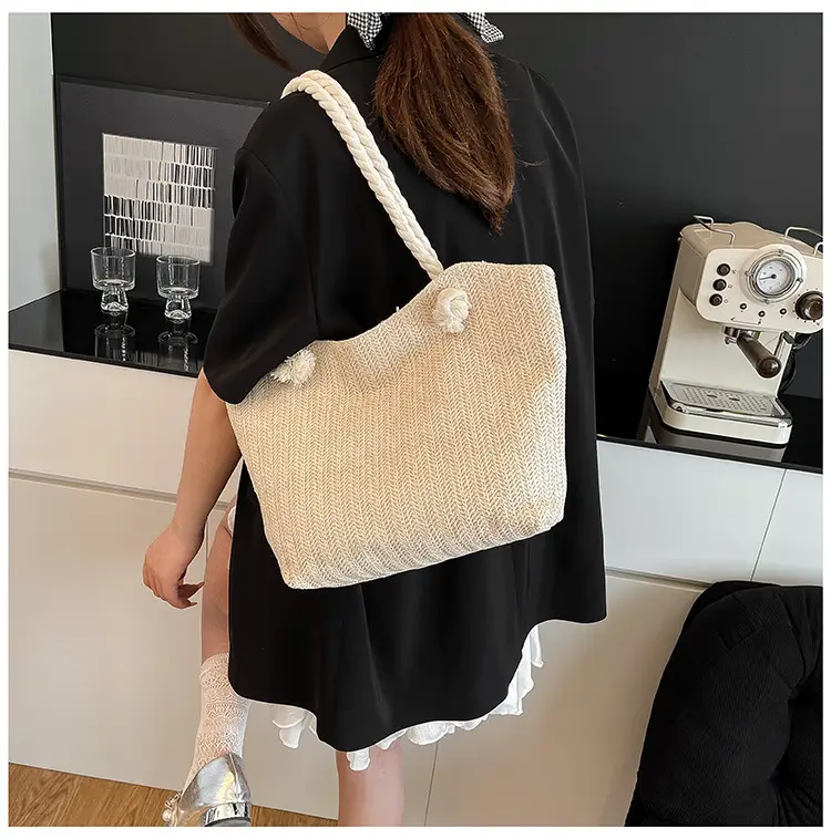 Straw Woven Shoulder Bag Large Capacity Women — feature 15